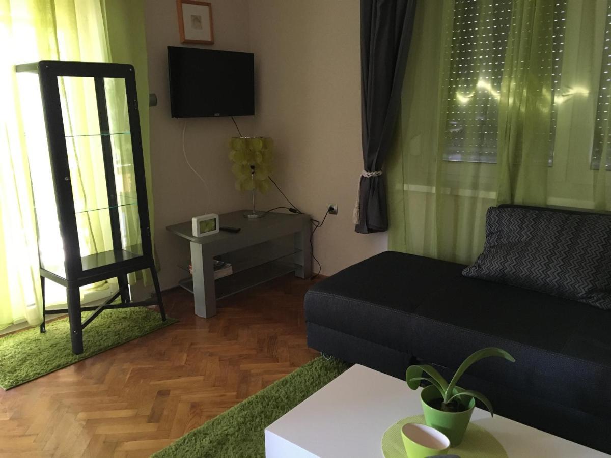 Nefelejcs Apartman Balatonvilágos Exterior photo